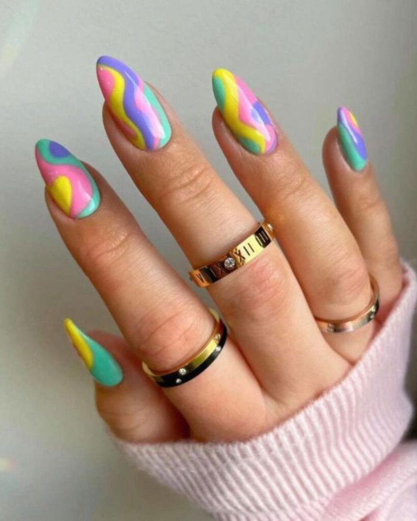 Retro Wave Design Nails